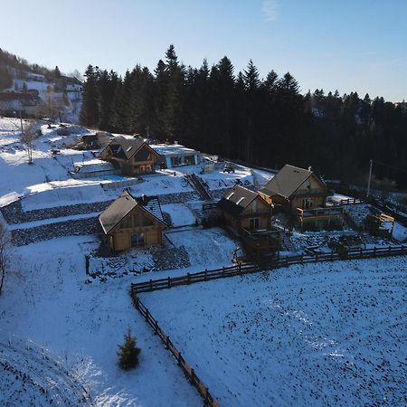 Swierkowe Chatki W Koniakowie Luaran gambar