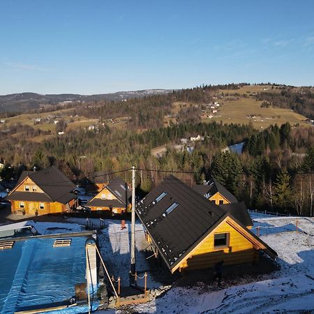Swierkowe Chatki W Koniakowie Luaran gambar
