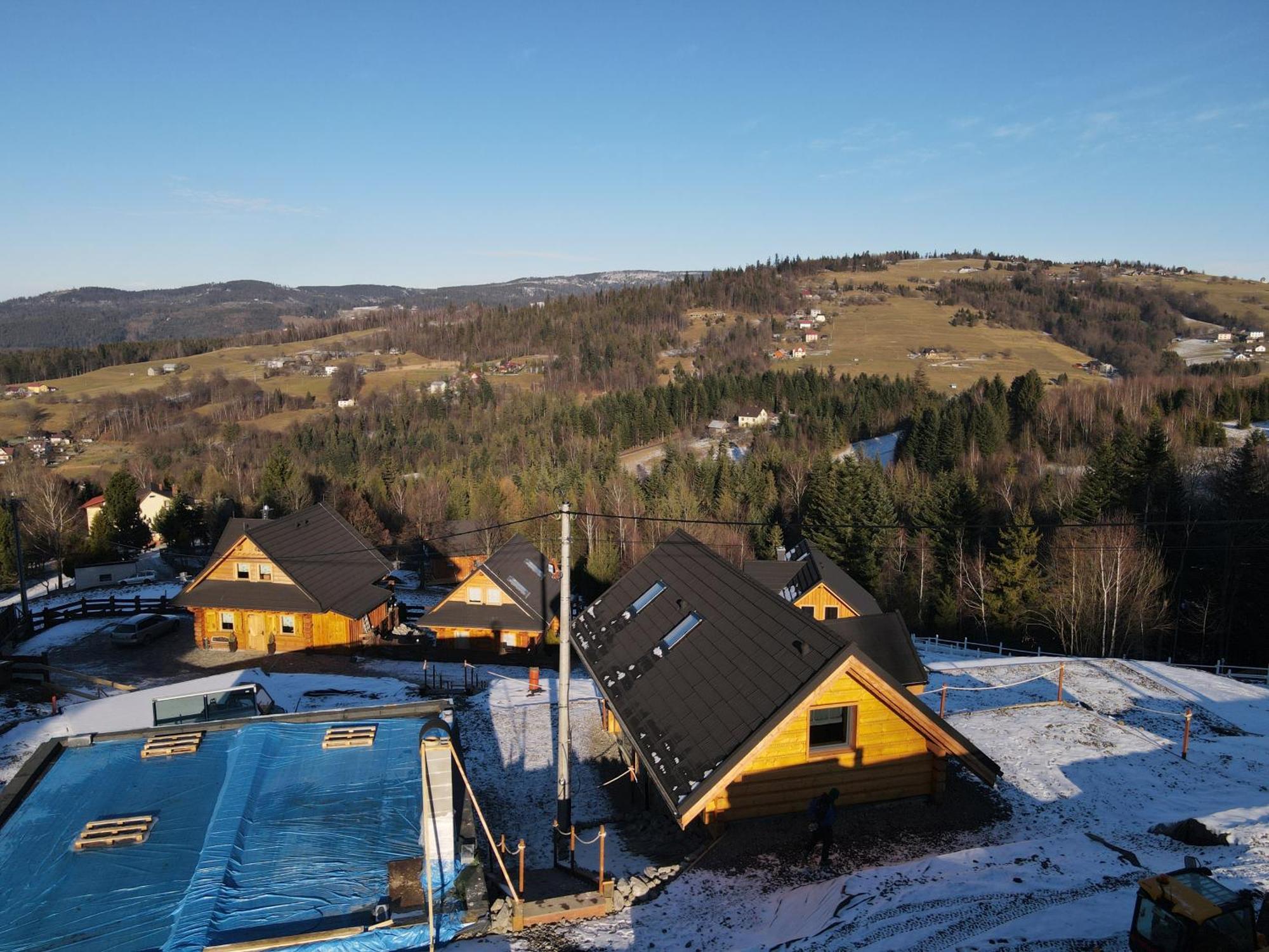 Swierkowe Chatki W Koniakowie Luaran gambar